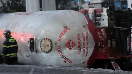   México: Asciende a 21 el número de muertos por explosión de camión de gas 