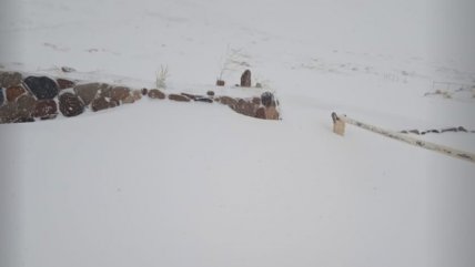  Nieve dejó atrapadas a 13 personas en termas del Cajón del Maipo  