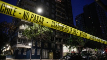 Mujer fue asesinada por su pareja en el centro de Santiago: Hombre murió mientras huía    Mujer fue asesinada por su pareja en el centro de Santiago: Hombre murió mientras huía