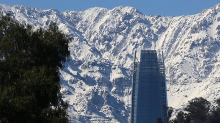  Lluvia intensa, pero corta: Santiago estará completamente despejado este sábado  