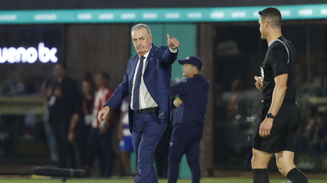 Gustavo Alfaro valoró a Pellegrini: Me encantaría verlo dirigiendo a la selección chilena