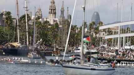  Chilenas interceptadas en flotilla humanitaria aceptaron asistencia de Suecia  