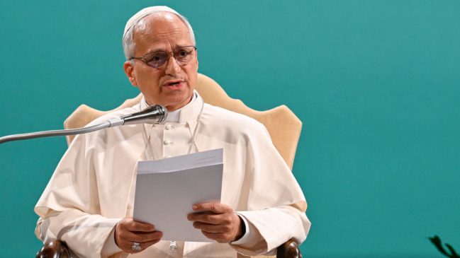 El papa pide una 