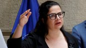 Orellana acusa revictimización y riesgo para Nabila Rifo por liberación de atacante