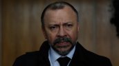 Juez decretó arraigo de ex fiscal regional de Aysén por revelación de secretos a Luis Hermosilla