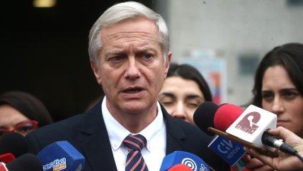   Comando de Jara desafía a Kast por recorte fiscal: 