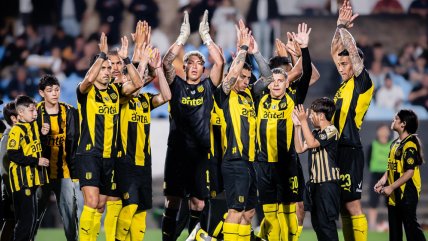   Peñarol celebró con Cortés ante Defensor Sporting y avanzó a la final de la Copa de Uruguay 