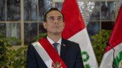 El presidente de transición de Perú descartó renunciar al cargo