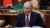 Polonia amenaza con detener a Putin si sobrevuela espacio aéreo polaco rumbo a Budapest
