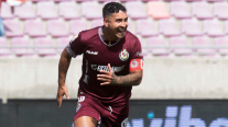 Jeisson Vargas lideró con un doblete el valioso triunfo de La Serena ante Audax Italiano en La Portada