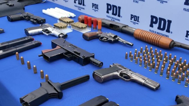 Cayó banda que robaba y enviaba vehículos a Bolivia a cambio de drogas y armas de guerra
