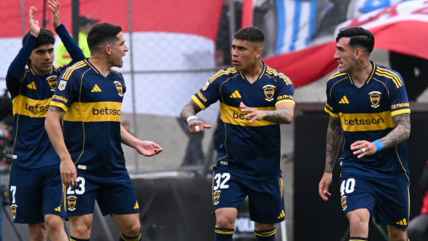 Boca Juniors contó con titularidad de Palacios y Alarcón en remontada ante Barracas Central