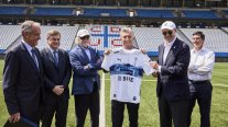 Expresidente Mauricio Macri visitó el Claro Arena