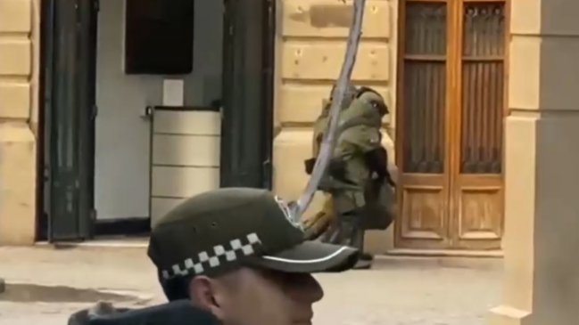 Encontraron dinamita vencida en bóveda de la Bolsa de Santiago