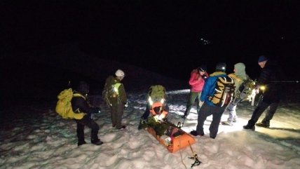 Rescatan a adulta mayor que sufrió accidente cuando hacía senderismo en Aguas Calientes