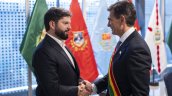 Histórico apretón de manos de Gabriel Boric y Rodrigo Paz en Bolivia