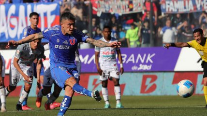   [VIDEO] Charles Aránguiz ejecutó con categoría y descontó de penal para la U ante Limache 