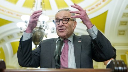 Líder demócrata en el Senado se opone al acuerdo para terminar con el 