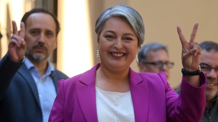 Jara marca nuevas diferencias con el Gobierno: 