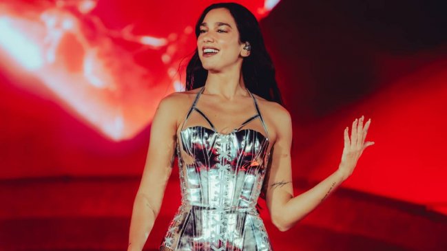 Dua Lipa encantó a Chile en su última noche en el Estadio Nacional