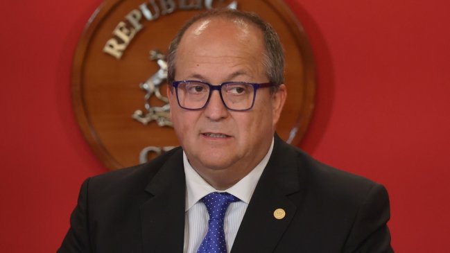 Fiscal nacional descartó abrir investigación de oficio contra ministro Simpertigue