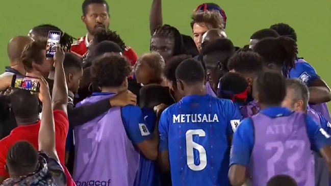 [VIDEO] Selección de Haití se enteró que clasificó al Mundial a través de un celular