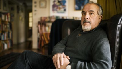 Domingo en Filsa 2025: Premio Nacional Ramón Díaz Eterovic ofrecerá charla