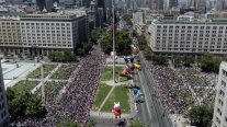 Paris Parade 2025: Hello Kitty, Batman y otros inflables gigantes recorrieron la Alameda