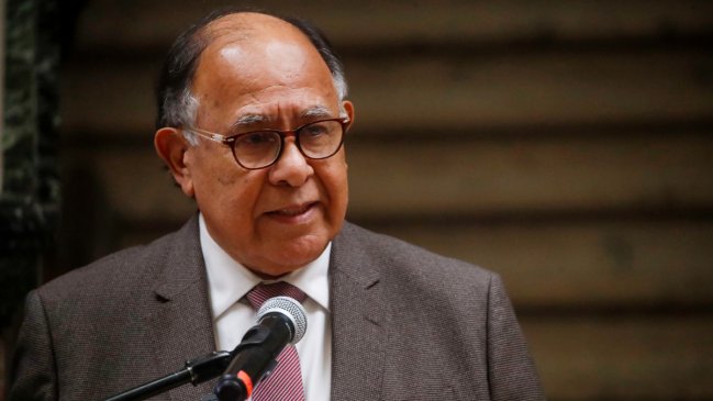 Diputados oficialistas presentaron acusación constitucional contra juez Simpertigue