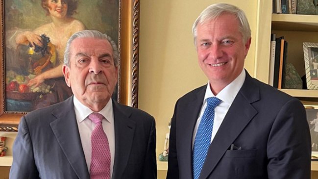 Frei se reunió con Kast y destacó que coinciden en 