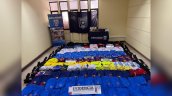 De Colo Colo a FC Barcelona: Aduanas incautó miles de camisetas falsificadas