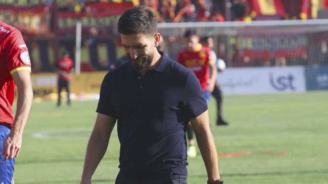 Gonzalo Villagra y el descenso de Unión Española: La misión para el próximo año es volver a Primera