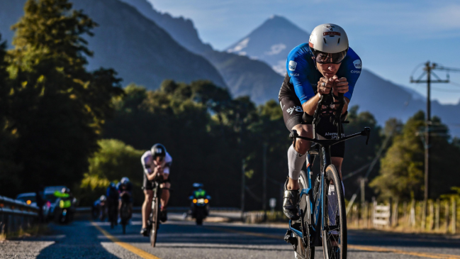 Con Riveros y Moya a la cabeza: Ironman de Pucón estrena estatus federado con cupos al Mundial