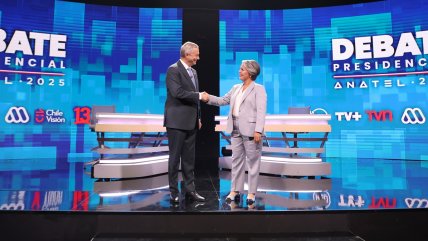 Jara y Kast afirmaron que renunciarán a sus partidos de ser electos