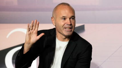   Justicia desestimó denuncia contra Andrés Iniesta por estafa en Perú 