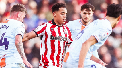   Swansea de Lawrence Vigouroux cayó ante Stoke City por la Championship 