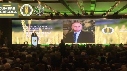   Agricultores insisten: Kast debe dar 