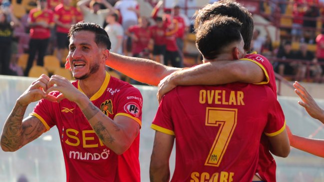 Unión Española anunció masivo éxodo de jugadores