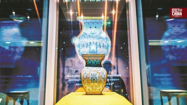 China exhibe en Xiamen más de 200 reliquias del Museo del Palacio en una muestra permanente