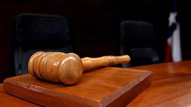 Hombre de 55 años fue sorprendido en flagrancia violando a una adolescente