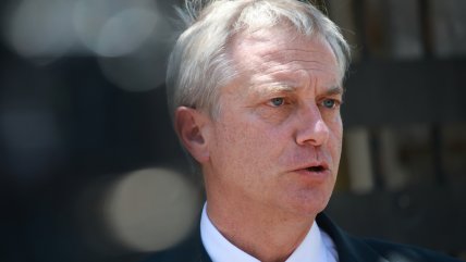 Kast emplaza al Gobierno por 