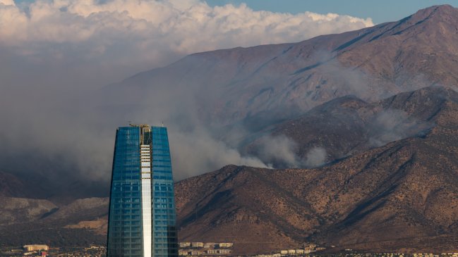 Senapred: Están las condiciones para que cualquier foco de fuego se transforme en incendio