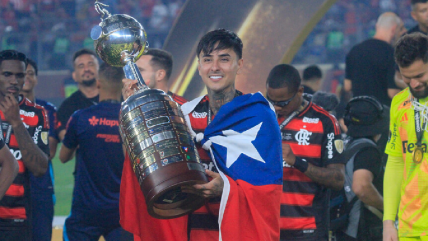   Erick Pulgar figura en el equipo ideal de América en 2025 