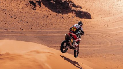   Ignacio Cornejo se reencontró con su mejor versión y recuperó terreno en el Dakar 