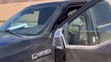   Recuperan en la frontera de Antofagasta dos camionetas robadas en la Región Metropolitana 