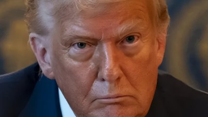   Vallejo insiste en que Chile está en riesgo: 