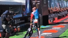 La coronación y festejo de Diego Moya en el Ironman 70.3 de Pucón 2026