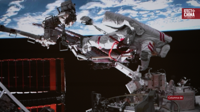 Astronautas chinos realizan entrenamientos clave y experimentos en estación espacial