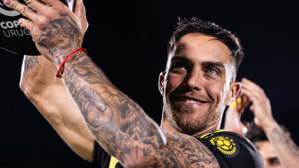 Blanco y Negro aprobó el fichaje de Javier Méndez por Colo Colo