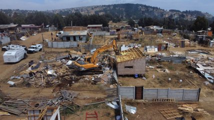 Desalojo de megatoma: Cordero apunta a grupos 